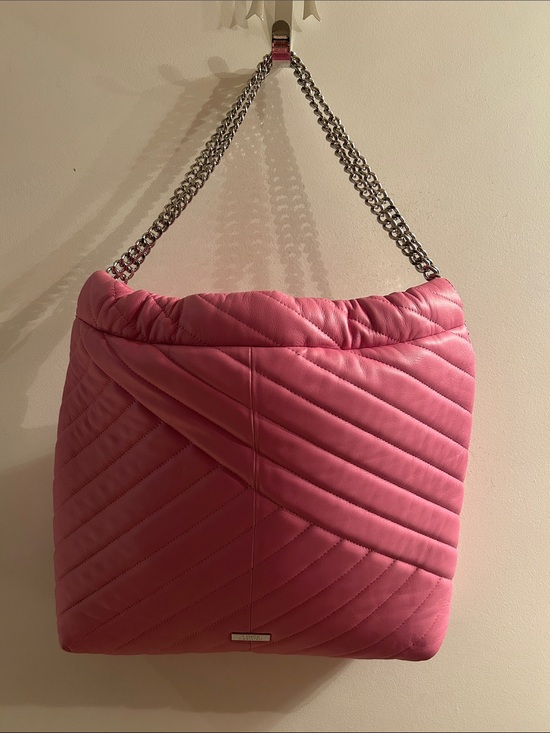 Vince Camuto Handbags - NEW Vince Camuto Pink Pillow Soft Quilted Shoulder Bag with Chain Strap